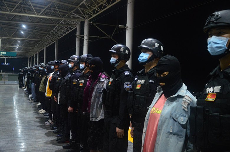 亮剑巴陵 岳阳楼警方摧毁一特大跨境电信网络犯罪团伙抓获涉案人员45名