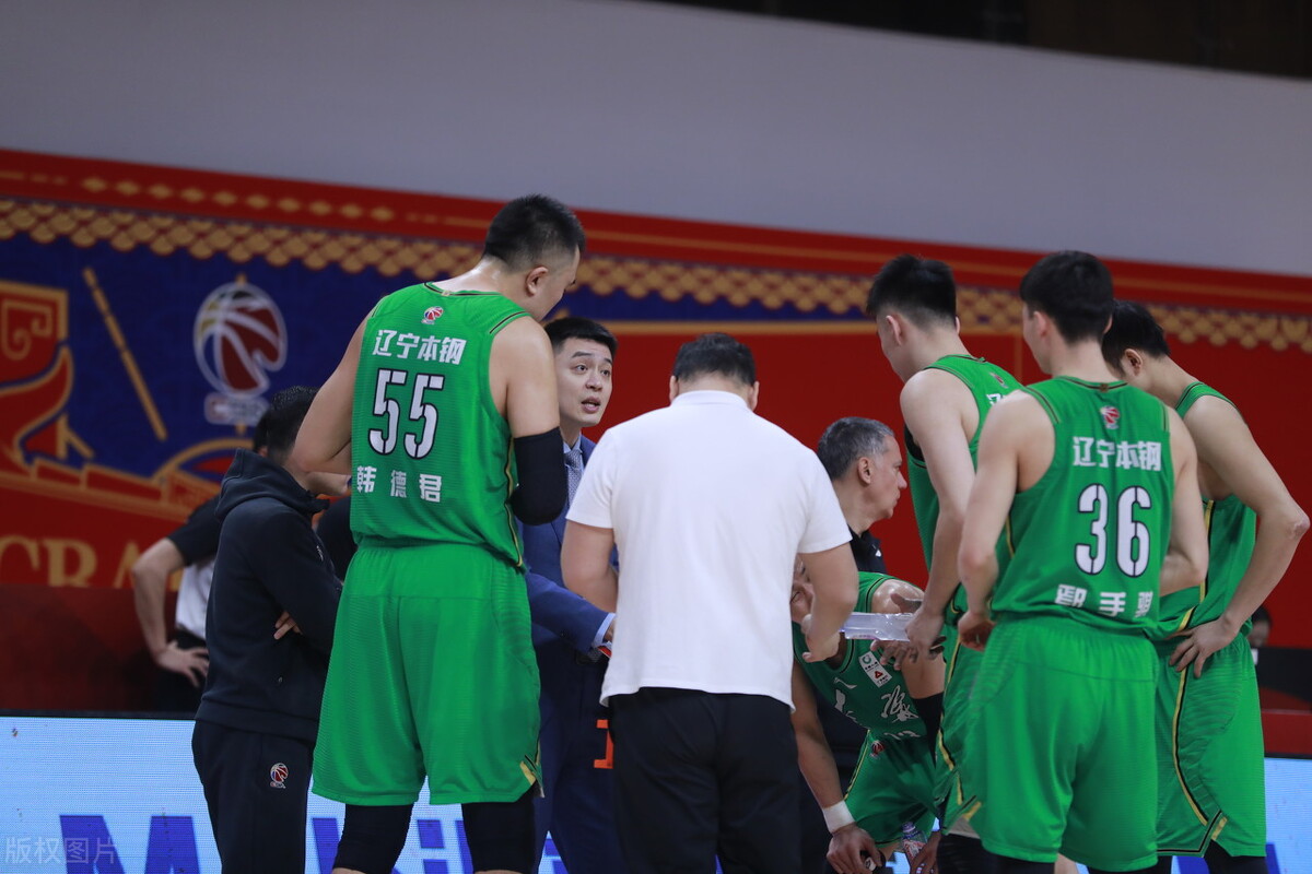 杜锋|CBA正式宣布！总决赛G2杜锋遭遇晴天霹雳，杨鸣或成最大赢家