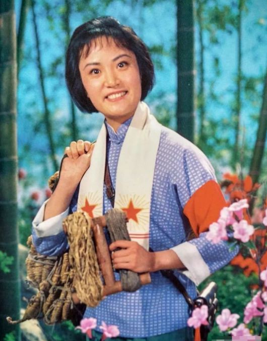 杨春霞|“白骨精”杨春霞：30年不谈西游记，不原谅导演杨洁，受啥委屈了