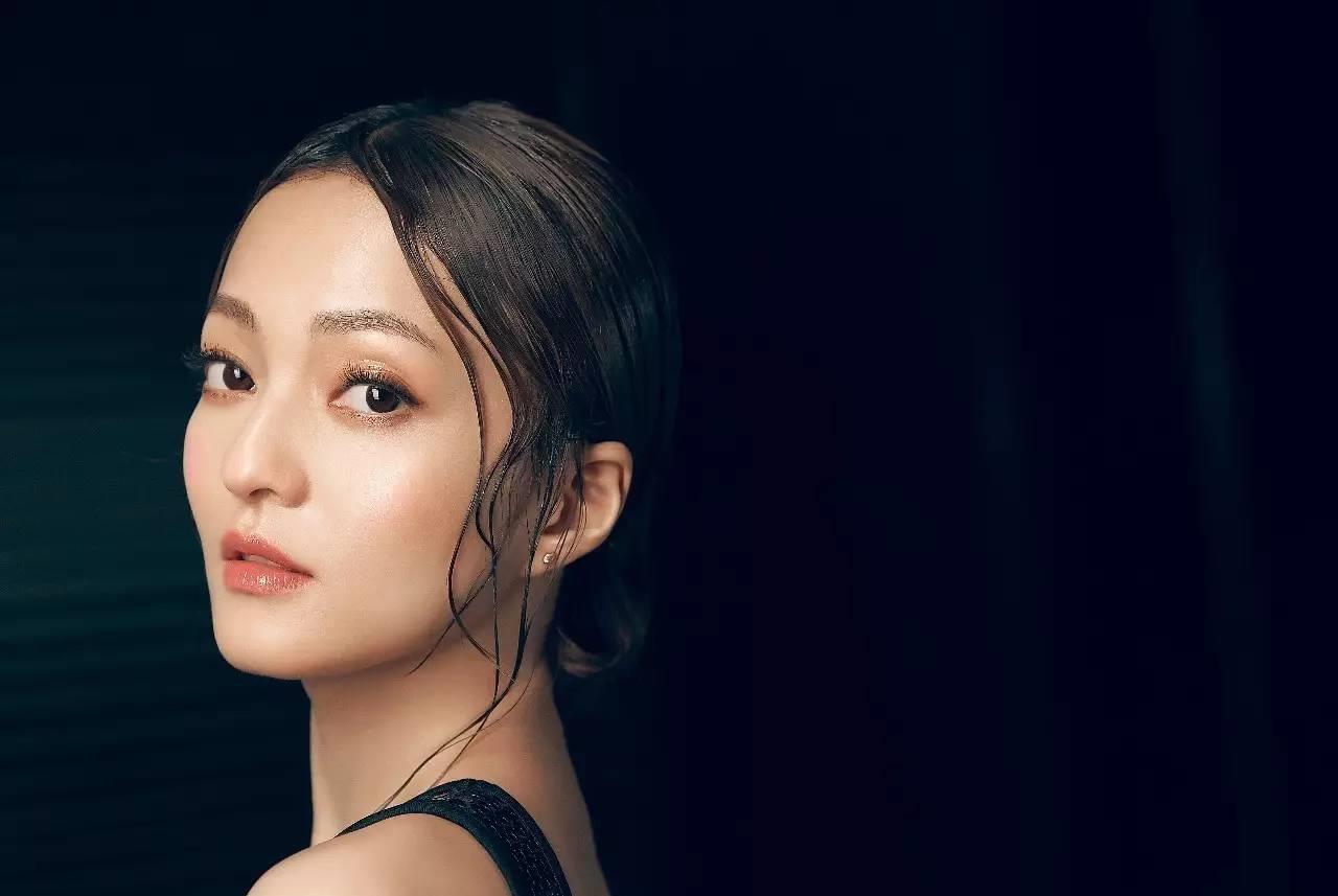 天国的嫁衣|《天国的嫁衣》演员现状：男女主不温不火，女配却发展的越来越好