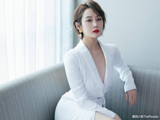 李纯|媚黑？插足闺蜜？和顶流传绯闻？这个“谋女郎”人不红故事倒挺多