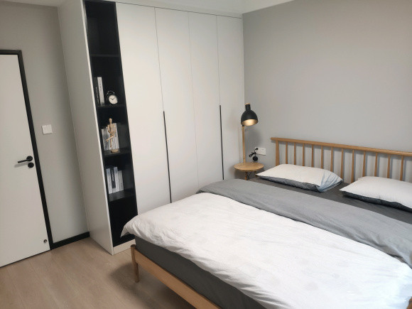 发一下自己的装修毕业照,房子124平,套内107平,总花21万多