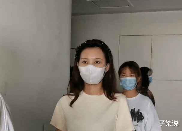 子柒说|现在报名当兵的女孩有多好看？网友直呼：这颜值是选美大赛吧