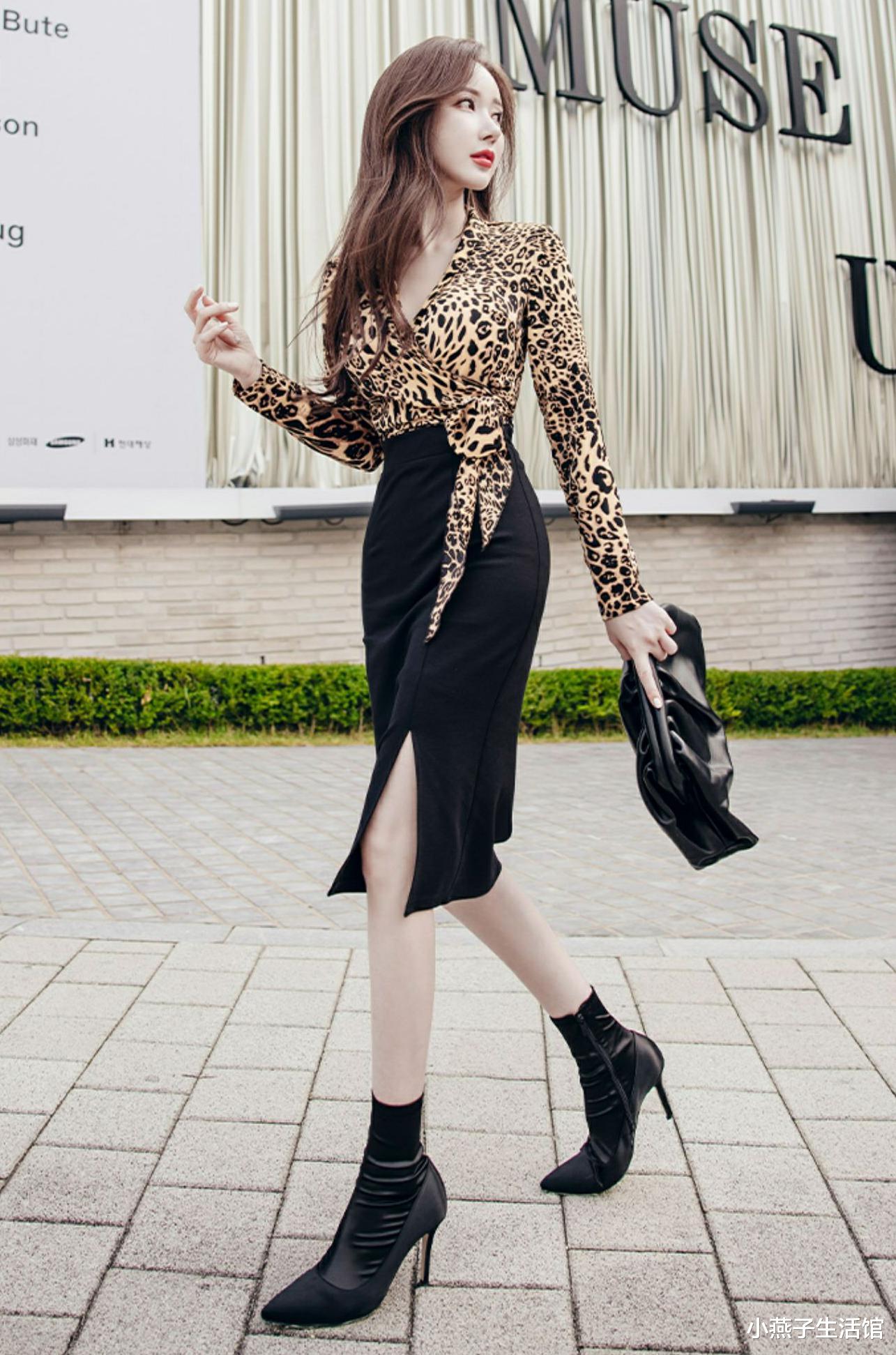 小燕子生活馆|时尚的宠儿,穿出气质,豹纹上衣搭配半身裙,时尚精致