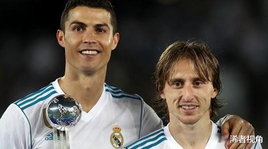 皇家馬德里|凌晨4點！皇馬傳來喜訊：莫德里奇做出難得決定，球迷齊聲點贊