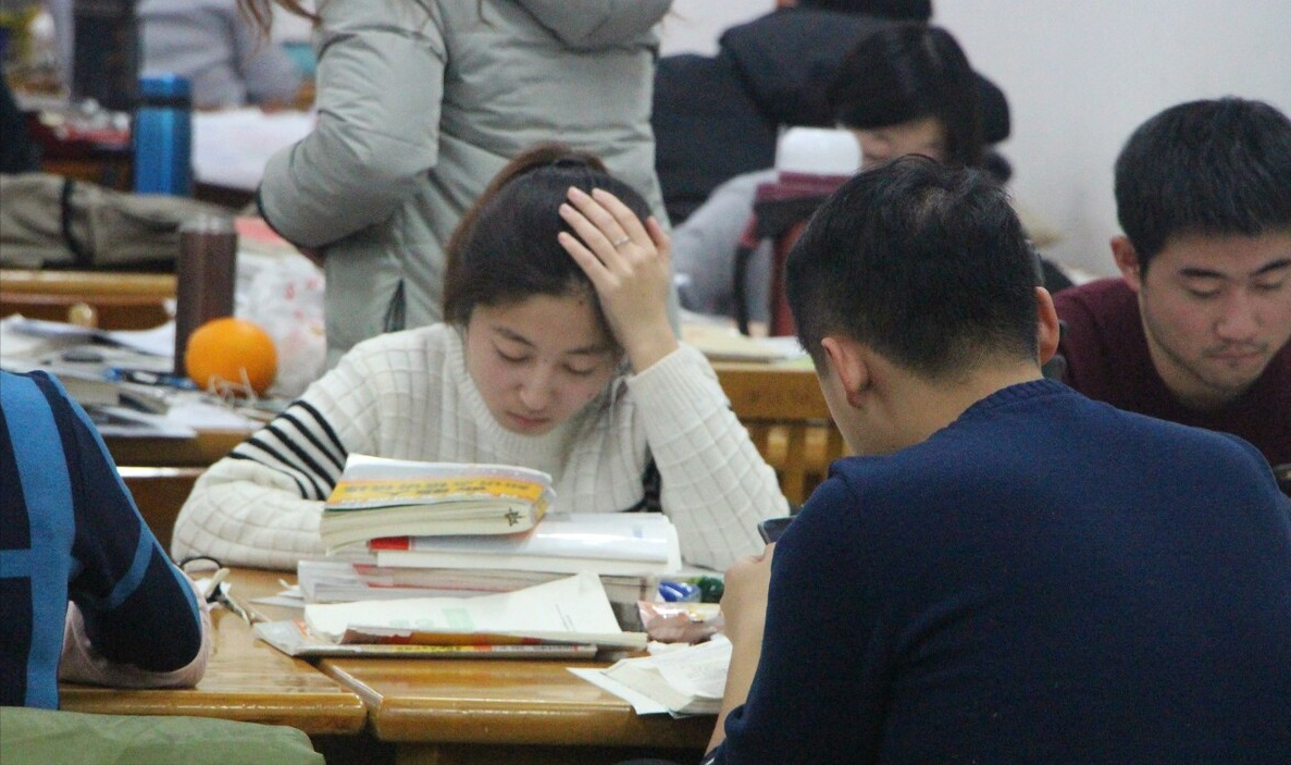 招聘|“新型啃老”悄然兴起，部分家长却浑然不觉，反而觉得孩子很努力