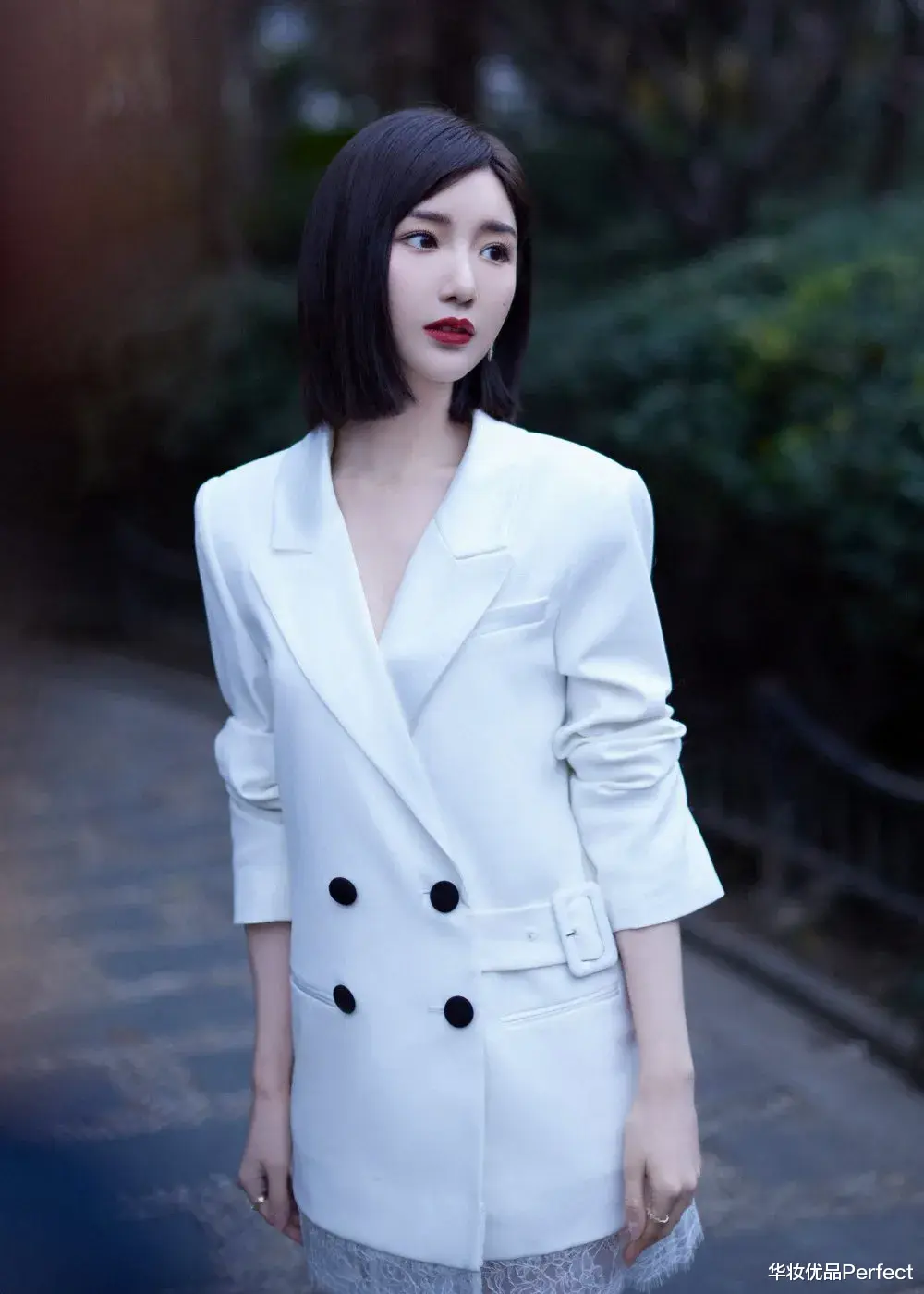 华妆优品Perfect|超期待的毛晓彤穿搭已经上线！！！