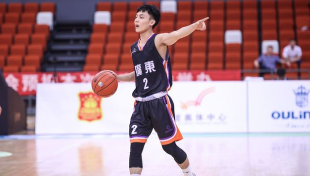 樱桃如水水|辟谣恶意中伤!广东冠军后卫否认酒精中毒住院 系食物过敏打点滴