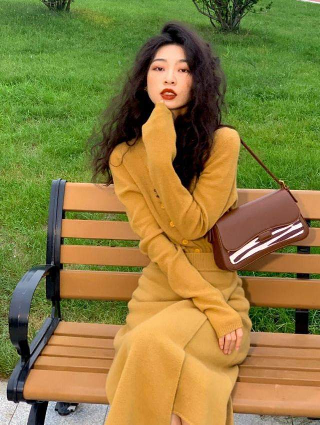 何有强 秋冬,色彩搭配法则,掌握这3种颜色搭配技巧,让你美出新高度