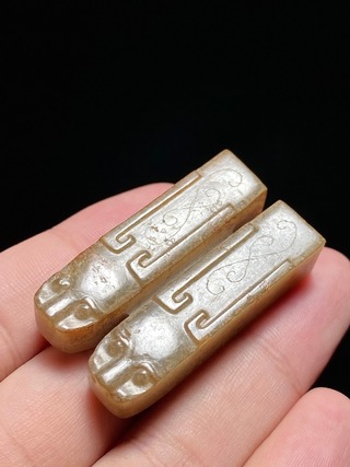 和田玉籽料|汉 和田玉籽料 双龙首 玉饰 嵌饰器 把件