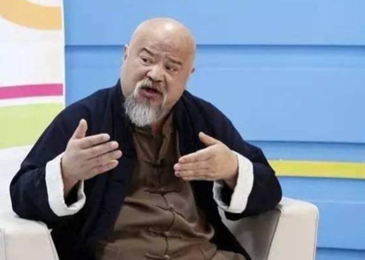 龚俊|“老戏骨”李琦：顿顿喝酒，一天两包烟，65岁“报应”来了