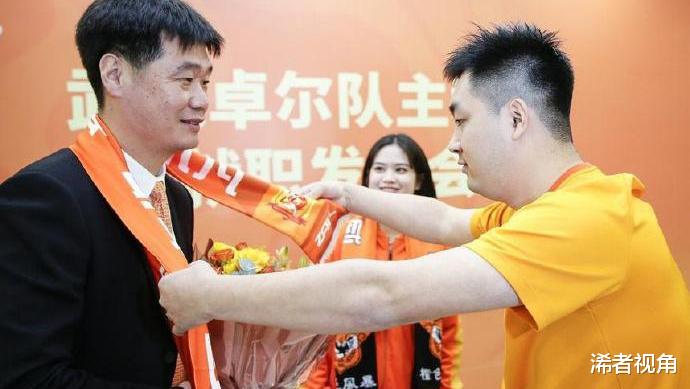 李霄鵬|上午9點! 武漢卓爾傳來喜訊: 冬窗有望再迎多名強援, 李霄鵬成大贏家