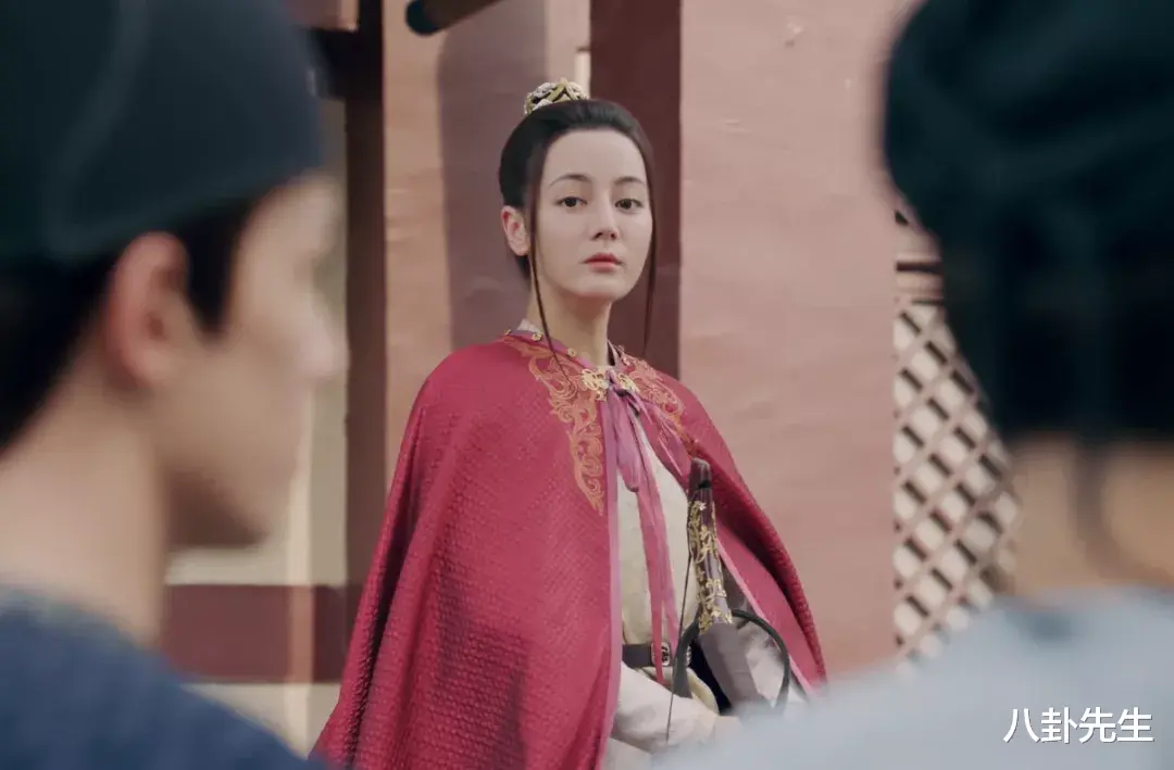 李庚希|女主竟然不如女配美？李庚希被张天爱艳压，朱珠气质碾压蓝盈莹