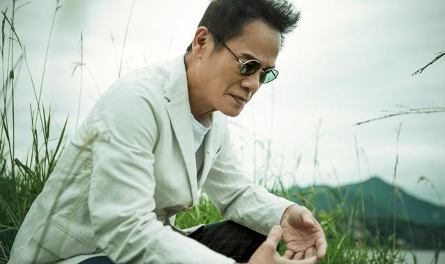 郑伊健|6名一线男星选择“丁克”,却有两人老来得子,1人晚年后悔不已