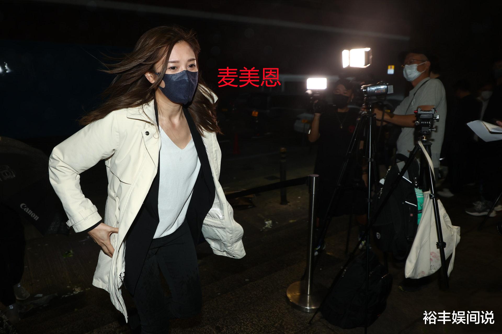 TVB|TVB监制卫世辉去世！无线主席许涛亲自现身，曾志伟汪明荃送花牌