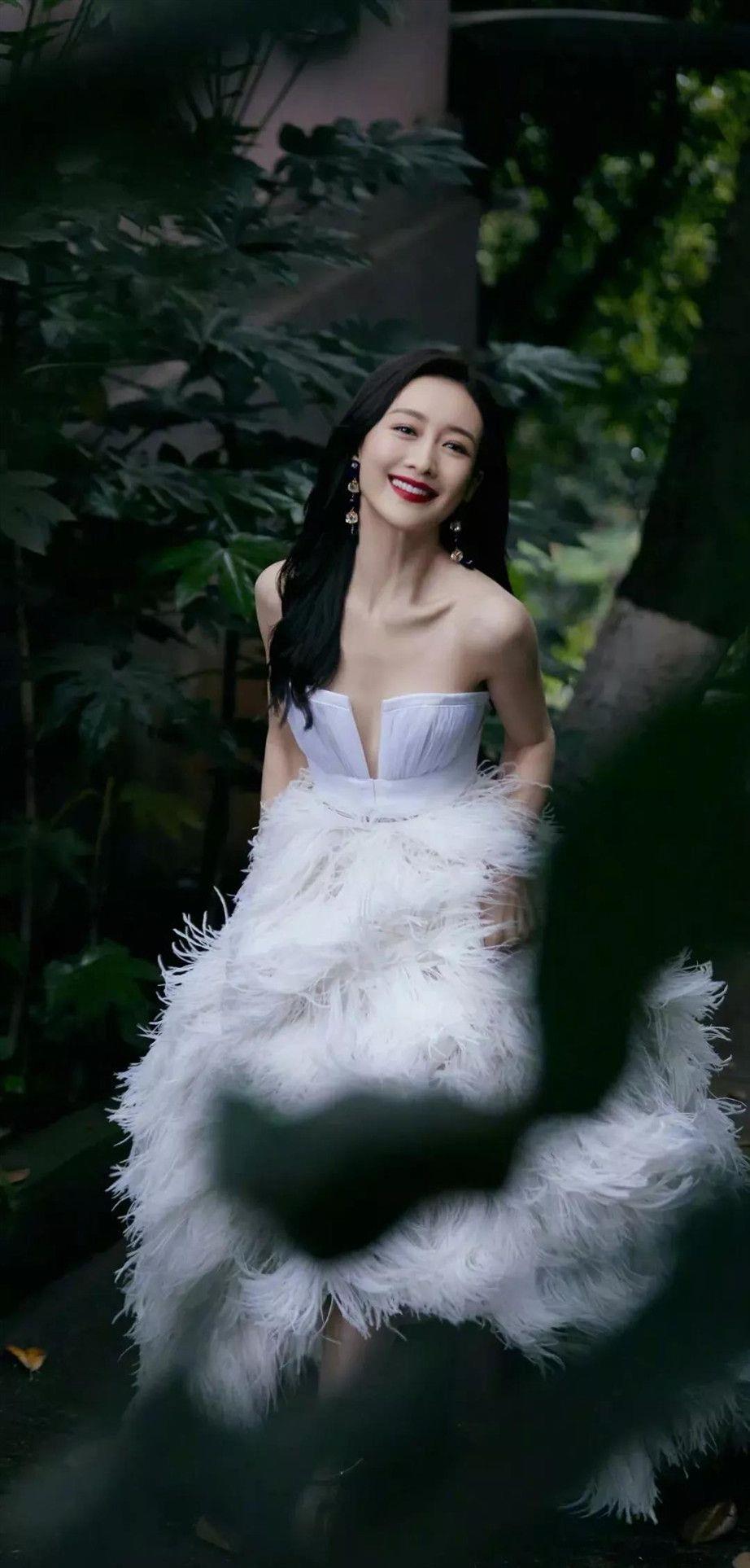 王鸥|王鸥，39岁至今单身的她，美出新高度