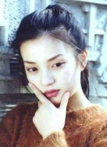 赵薇|42岁赵薇的亲哥哥曝光,难怪妹妹事业这般成功,网友:不得不服