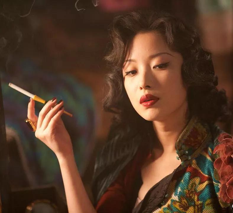 迪丽热巴|女星能有多帅？10位古装美人穿上战甲，一露脸就惊艳出圈