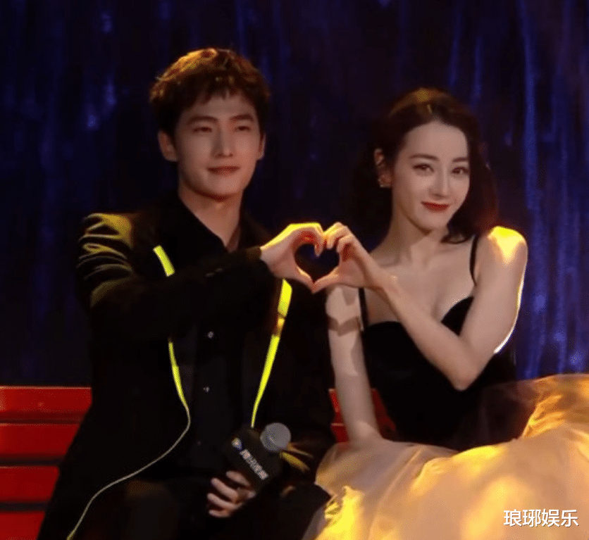 迪丽热巴|《你是我的荣耀》拍戏细节引争议：小细节不足以影响质量