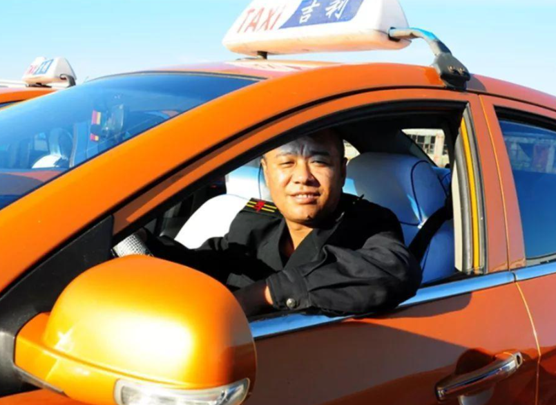 脑梗|43岁男子脑梗离世，医生叹息：晨起常做\一事\，血管迟早水泄不通