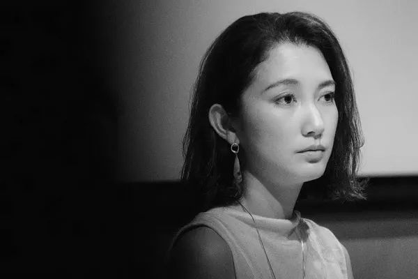 感觉会火|她被强奸两次，一次被渣男，一次被社会：最终改变日本的强奸法案