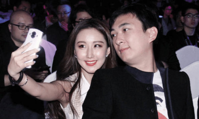 中年女同学的自救|潮汕首富的大公子，比王思聪还有钱，可家里却没一辆奔驰和宝马