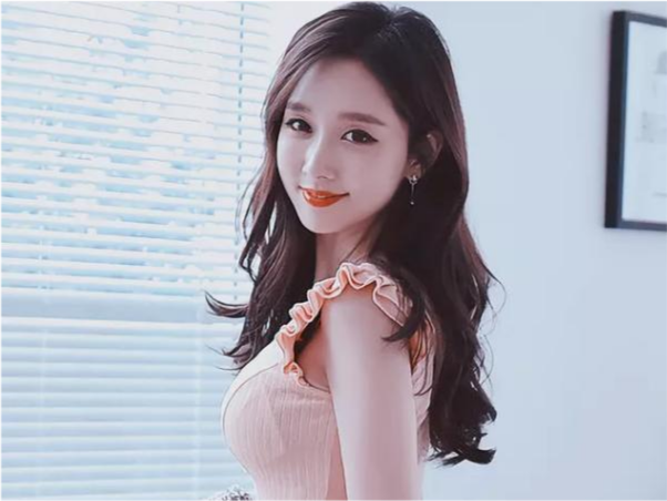 |4本悬疑言情文,男主沉稳脑力担当,女主可爱良心担当,一口气看完很爽!