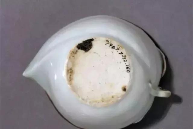 元青花|鉴别元青花瓷器底足的窍门