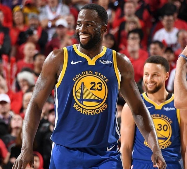 嘟小薯 5虎将72+22,勇士狂下3分雨大胜雷霆!库里20+5,格林14+11+8爆发