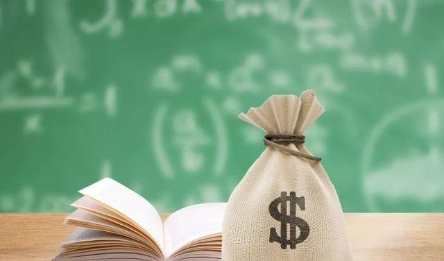 网贷平台|套路贷借两千还147万，23个网贷平台遭封，借的钱还用还吗