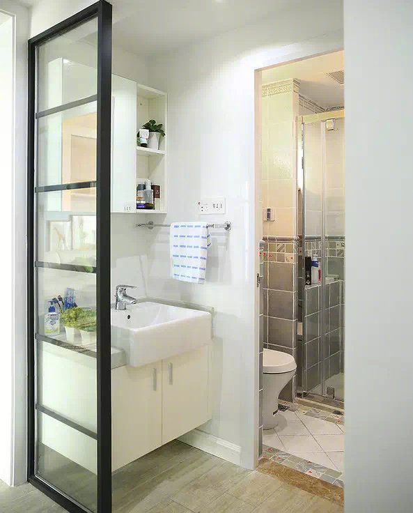 都说牙刷容易滋生细菌,有什么好办法可以给牙刷消毒?