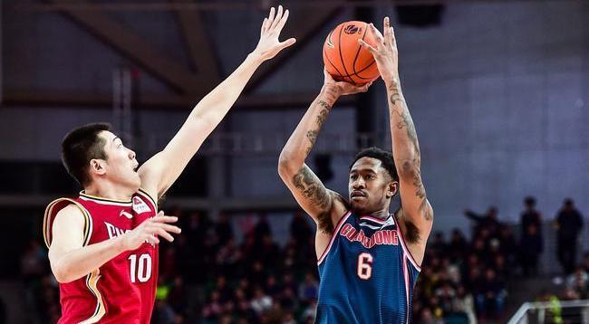 廣東男籃|朱芳雨難辦了！廣東核心大將深夜發視頻或離隊，下賽季衛冕難了