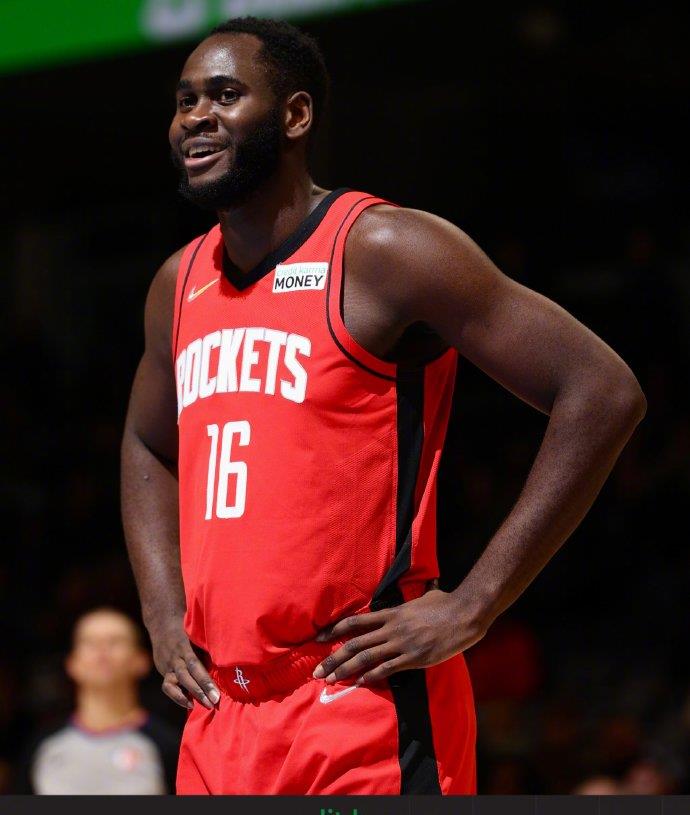 火箭隊(duì)|被火箭選中后悔了！賽拉斯徹底雪藏23號(hào)秀，他的地位還不如落選秀