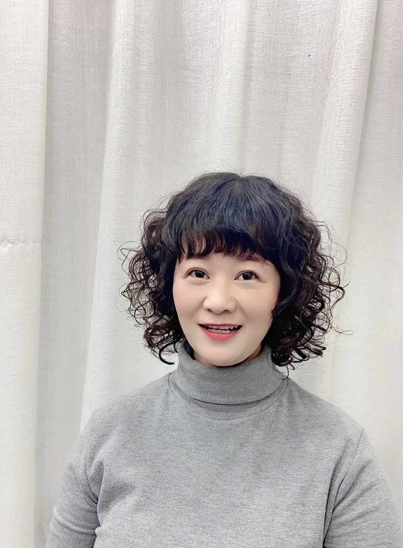 菜谱 烫小卷烫大卷波波头潮色短发16款，时尚显瘦颜值高，你最想剪哪种
