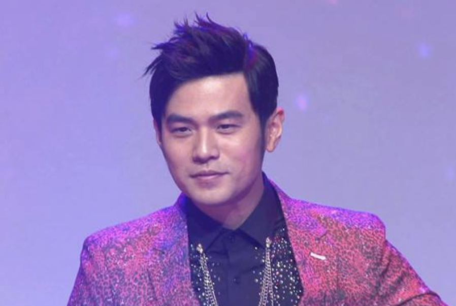 周杰伦|周杰伦江郎才尽了吗？4年未出新专辑，单曲播放量不如短视频