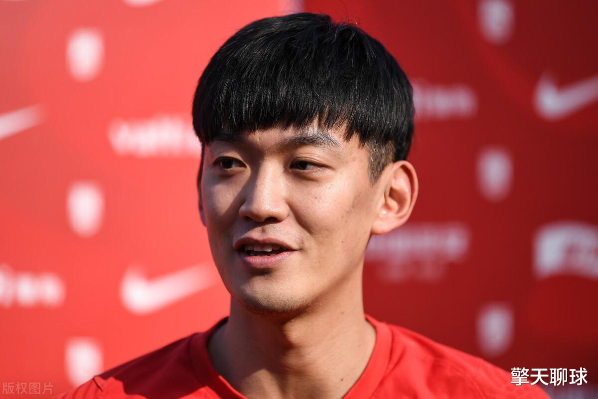 上海上港|莱科晴天霹雳！上午11点上海上港突传坏消息，中超争冠折损一锋霸