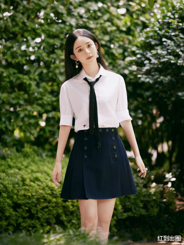 金晨|赵丽颖工作室解除禁言，晒多张美照转移视线，粉丝不敢再提王一博