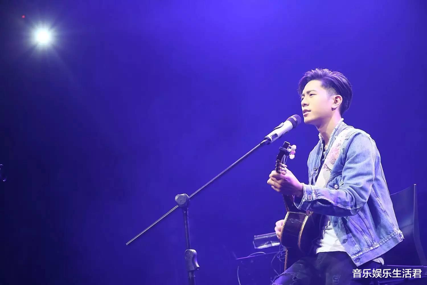 好声音|《好声音》开播时间录制生图曝出，台湾歌手加盟，小导师位置尴尬