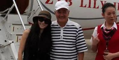 施南生|赵本山有多少钱？2亿私人飞机说买就买，8000多万豪车只是代步