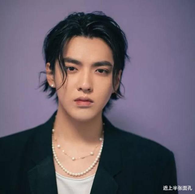 贾樟柯|贾樟柯接受央视采访，公然反对演员持证上岗，他究竟在担心什么？