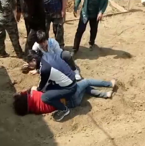 浙江省 2011年浙江命案：母亲和妻子被打成重伤，男子千里赶回家连杀3人