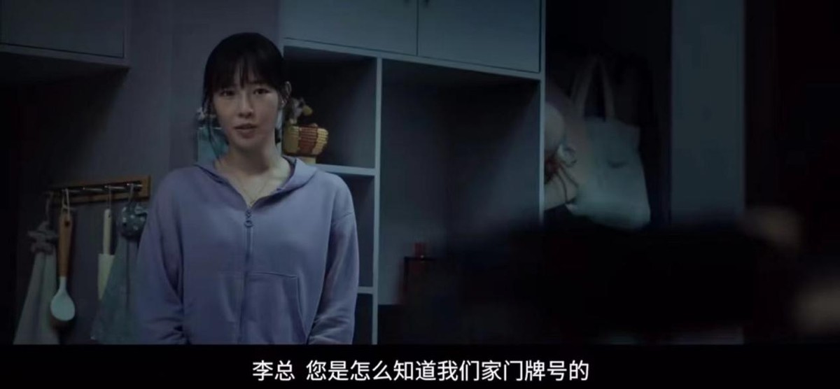 白百何|2天拿下票房日冠，破3项纪录，看得我汗毛竖立，白百何新片有多横