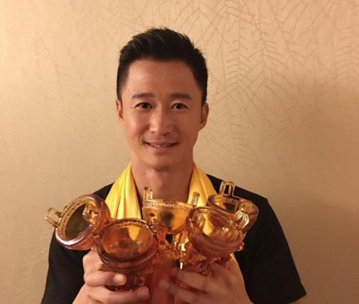 王一博|长春电影节将开幕，网传王一博要任接力大使，看到搭档，又是她！