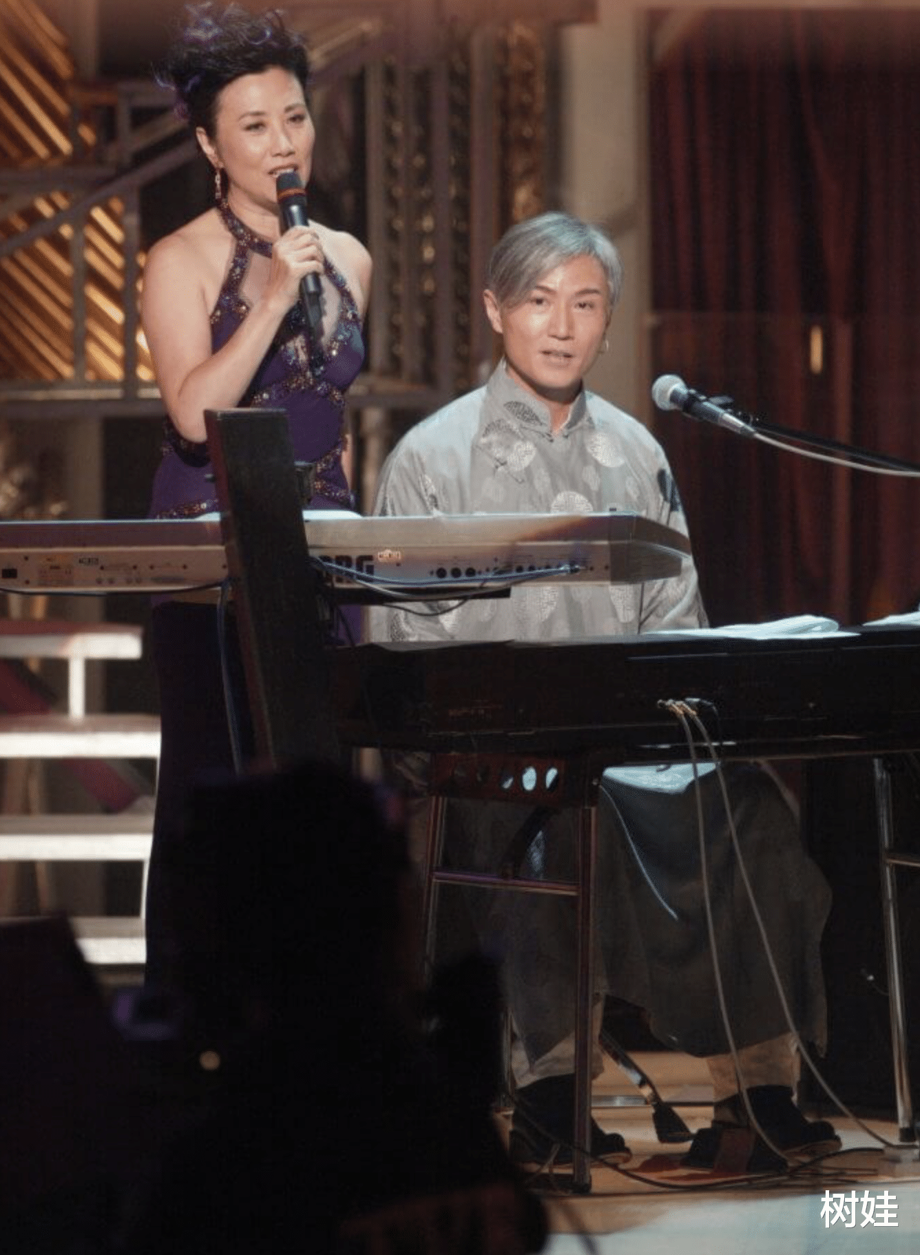 周启生|周启生为儿子将举家移居美国，声称国外更包容，21岁次子患自闭症