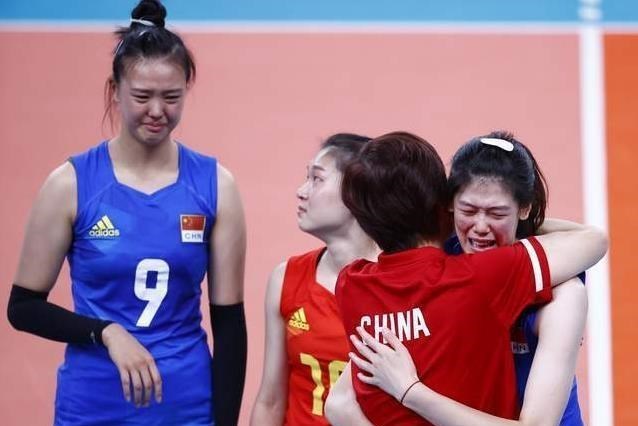 女排|危机来了！中国女排又1坏消息被证实，排协两步错棋酿成难堪局面