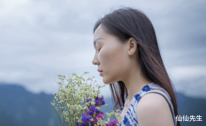 仙仙先生 “出差7天,全在他那”52岁妻子偷约小情人,被丈夫发现怒提离婚