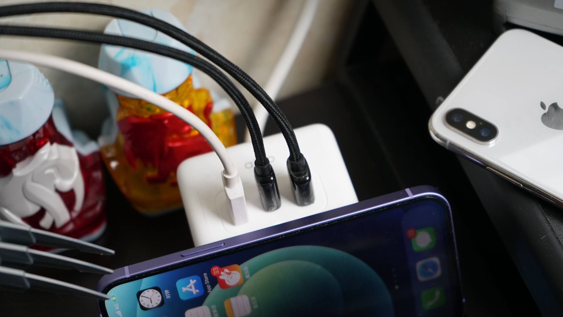 aigo|解放桌面雜亂充電，aigo小魔方 20W PD快充插座實現自由快充