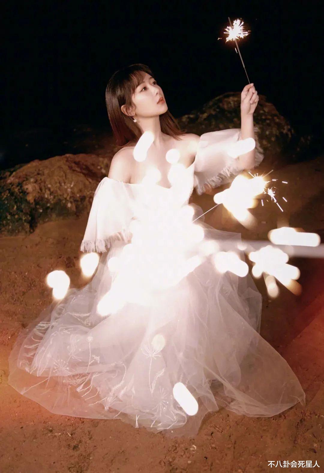 赵丽颖|女星们近照比美：杨幂国风裙清新，赵丽颖秀细腰，热巴建模脸精致