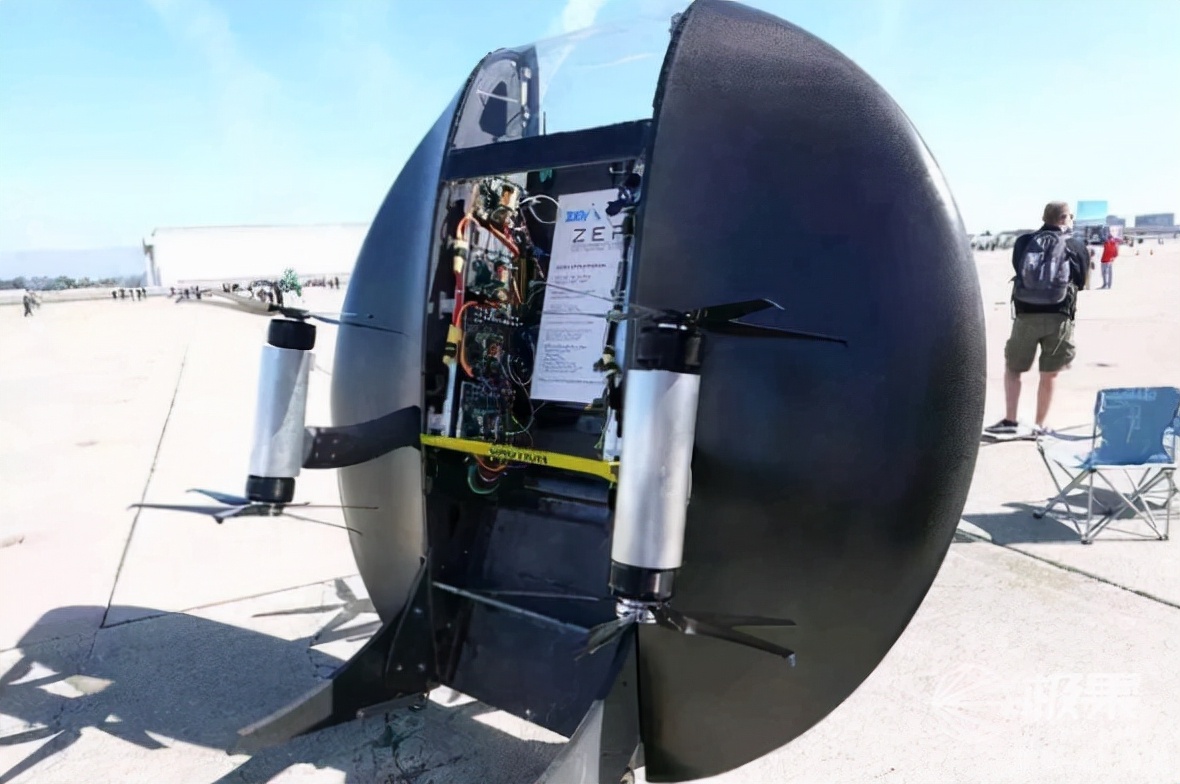 飞行器|老外打造奇葩电动“飞碟”!乘客只能趴着,每小时飞257公里