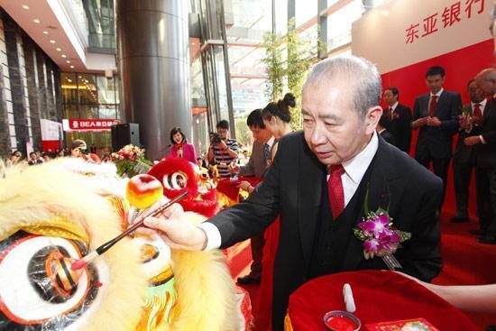 蒋勤勤|香港豪门联姻，远比港剧来的精彩